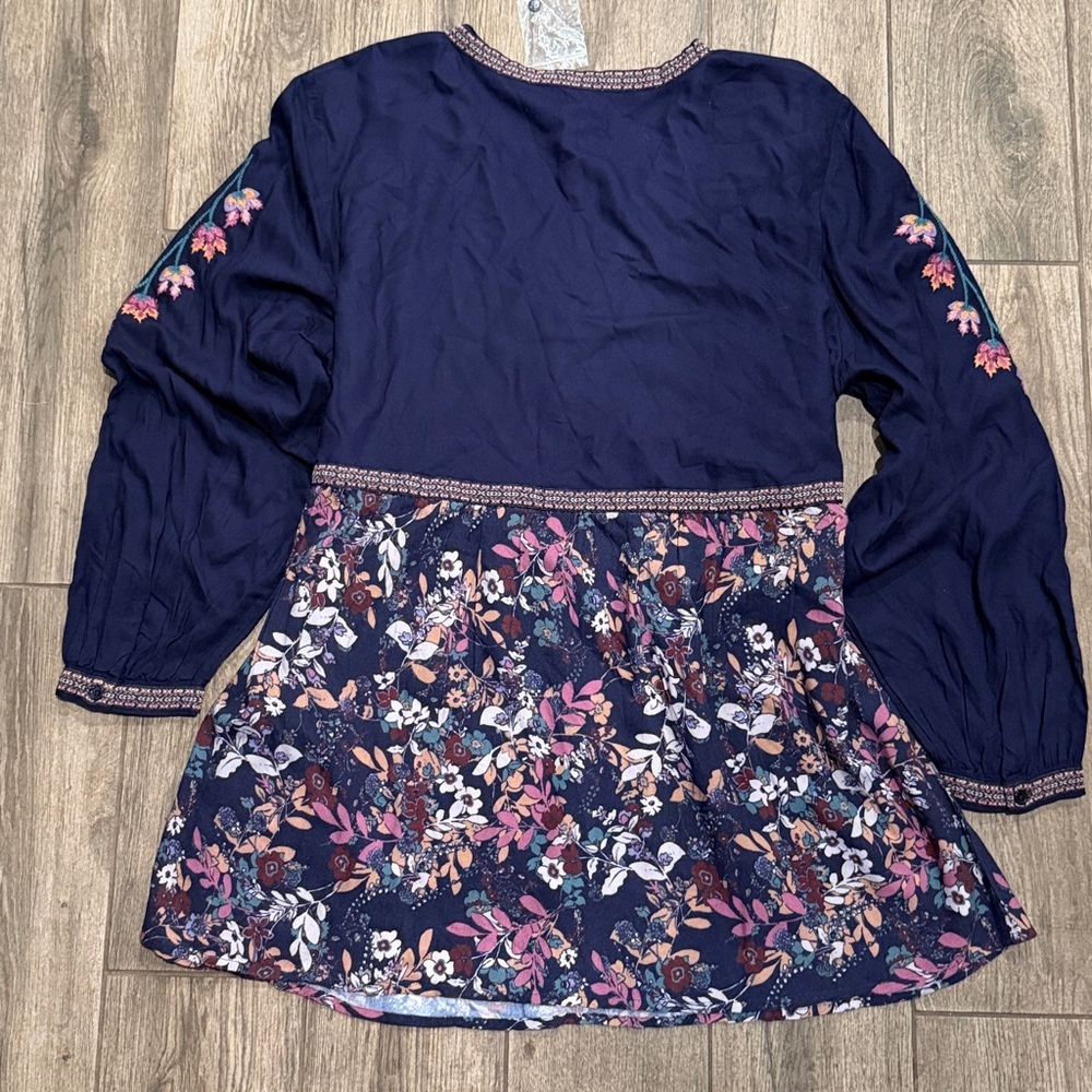 NWT Coldwater Creek Navy Floral Embroidered Boho Blouse/ Mini Dress Chic - Picture 6 of 6